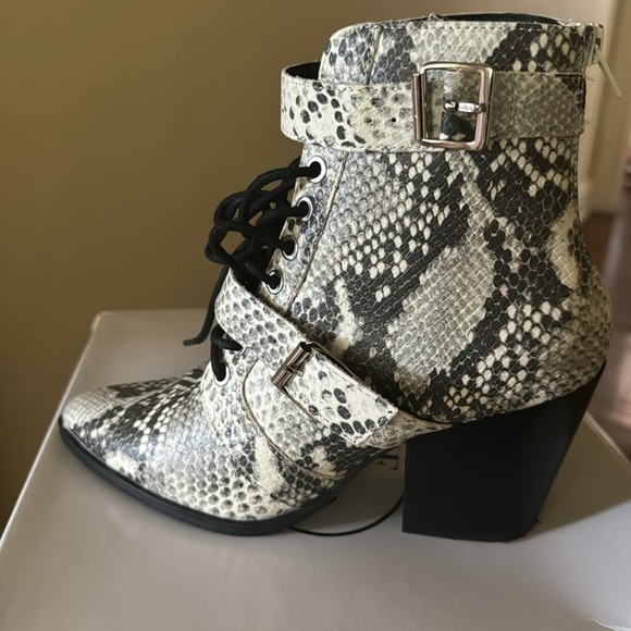 Steve Madden snake booties! - Picture 2 of 2